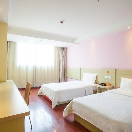 7Days Inn Shantou Coach Terminal Huang He Road Exterior foto